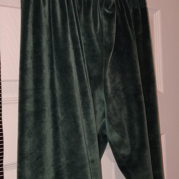 Neiman Marcus Ladies Teal Velvet Joggers - Picture 7 of 9